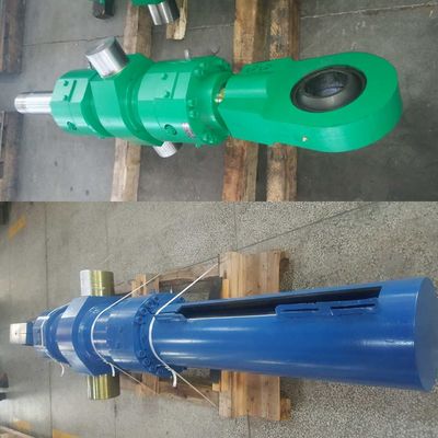Cylinders voor zware machines in staalfabrieken